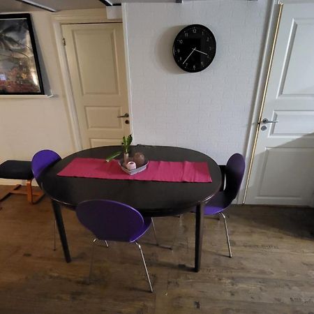 Fin Leilighet I Stille Og Rolig Omrade Med Gratis Privat Parkering! Stavanger Extérieur photo