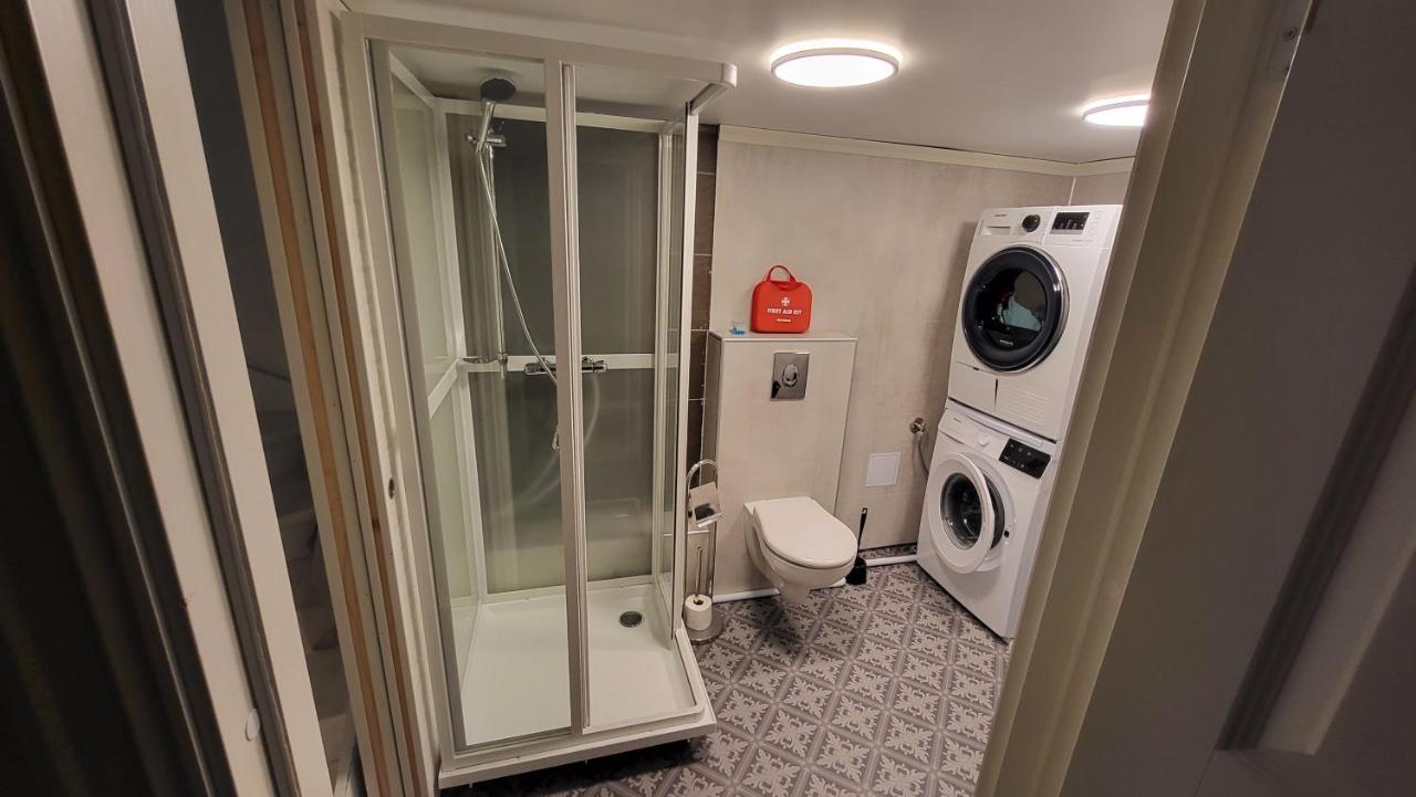 Fin Leilighet I Stille Og Rolig Omrade Med Gratis Privat Parkering! Stavanger Extérieur photo